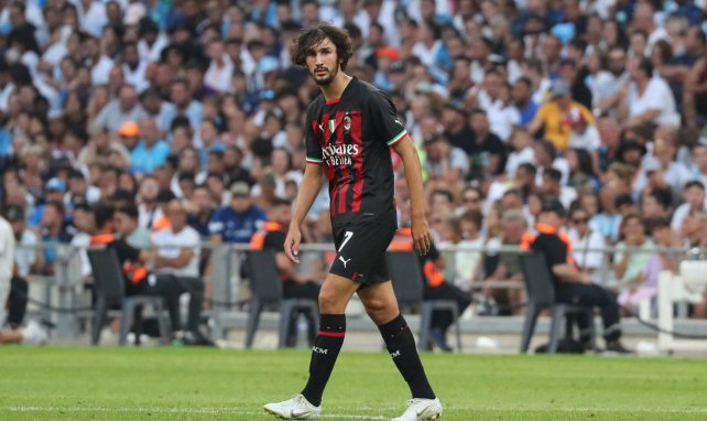 Yacine Adli avec l'AC Milan