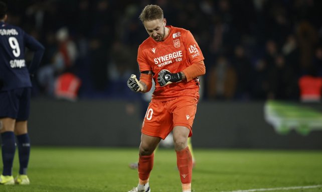 PSG - Nantes : Patrik Carlgren heureux de son premier match 
