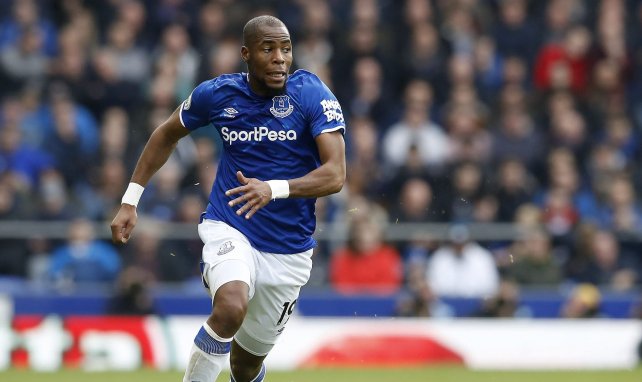 Djibril Sidibe en pleine course avec Everton en Premier League