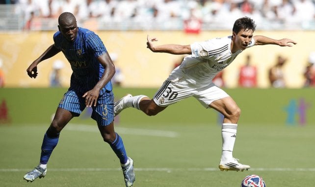 Kalidou Koulibaly (Al-Hilal) et Gonçalo Garcia (Real Madrid)