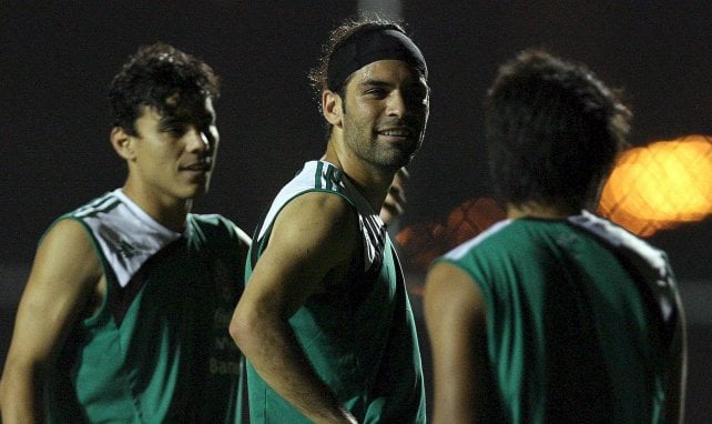 Omar Bravo et Rafa Marquez avec le Mexique