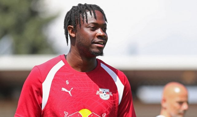 Lens : négociations compliquées avec Leipzig pour El Chadaille Bitshiabu