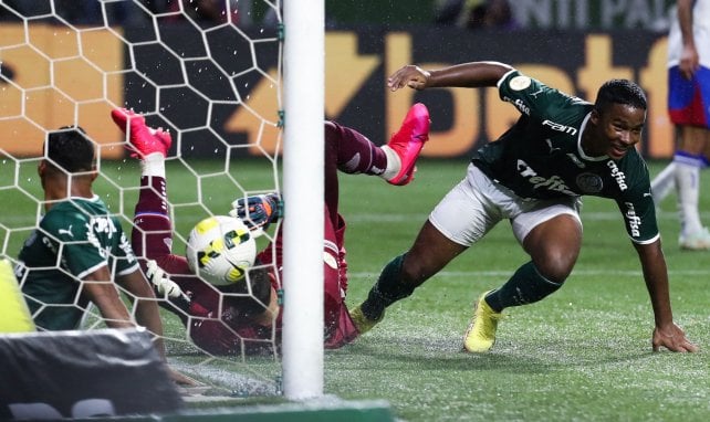 Endrick avec Palmeiras.