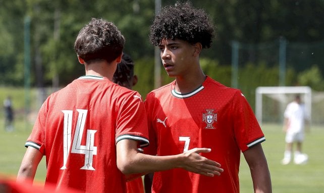 Cristiano Ronaldo Junior avec les U15 du Portugal