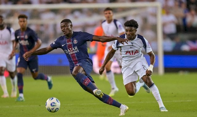Nuno Mendes (PSG) contre Tottenham