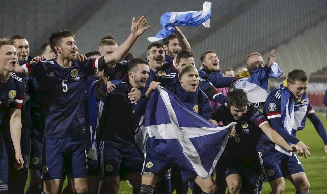 L'Écosse célèbre sa qualification en Serbie