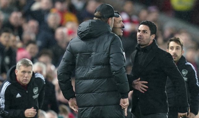 Explication entre Jürgen Klopp et Mikel Arteta lors de Liverpool-Arsenal !