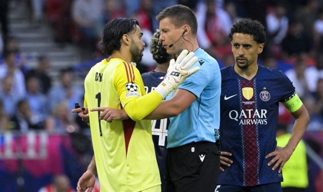PSG - Arsenal : la presse anglaise refuse de dézinguer l’arbitrage de Daniel Siebert