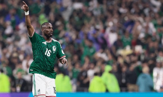 Ballon d’Or 2026 : comment la surprise Julian Quiñones s’est retrouvée dans la liste des 30 nommés