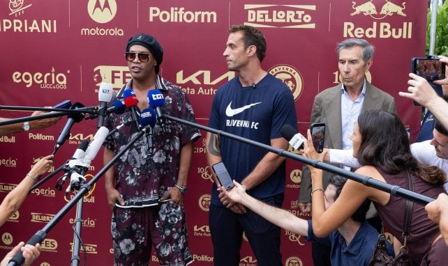 Mais pourquoi Ronaldinho rechausse les crampons et signe en Série C à 46 ans ?