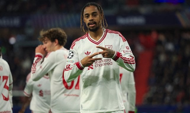 Liverpool : Bradley Barcola sort enfin la tête de l’eau !