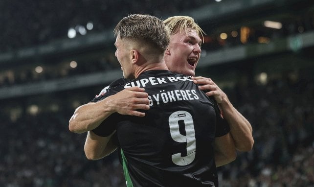 Conrad Harder et Viktor Gyökeres (Sporting CP) célèbrent un but