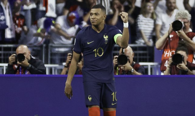 Kylian Mbappe of France celebrates scoring the 1-0 goal during the UEFA EURO 2024 qualification match between France and Greece in Saint-Denis, France, 19 June 2023. 