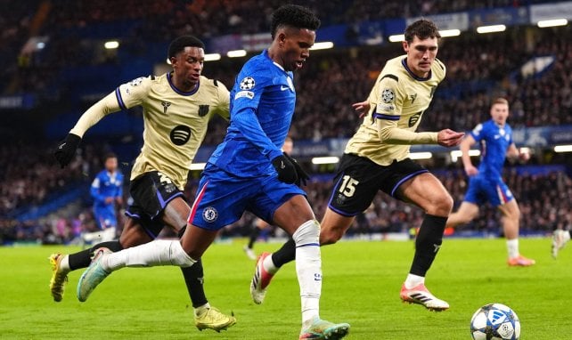 Chelsea : Estêvão est blessé