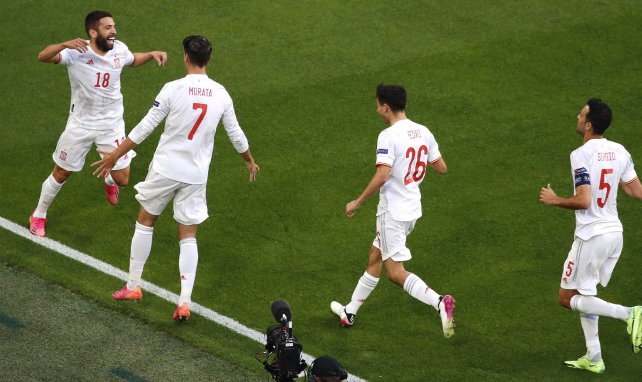 Jordi Alba célèbre son but face à la Suisse avec ses coéquipiers !