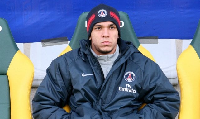 Everton Santos, l’une des pires recrues de l’histoire du PSG, vide son sac