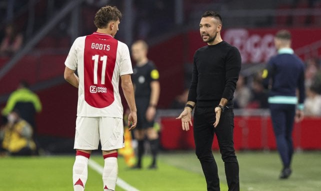 Francesco Farioli interpelle Godts sur le banc de l'Ajax