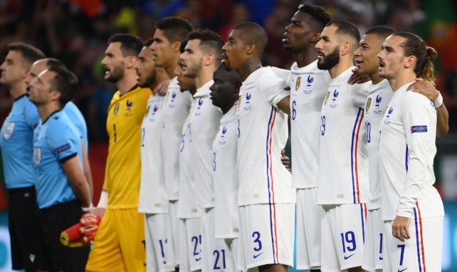 Les Bleus lors de l'hymne contre le Portugal à l'Euro 2020