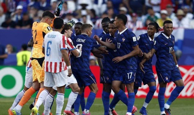 Coupe du Monde 2026 : comment les Bleus ont gardé la tête froide face aux provocations du Paraguay