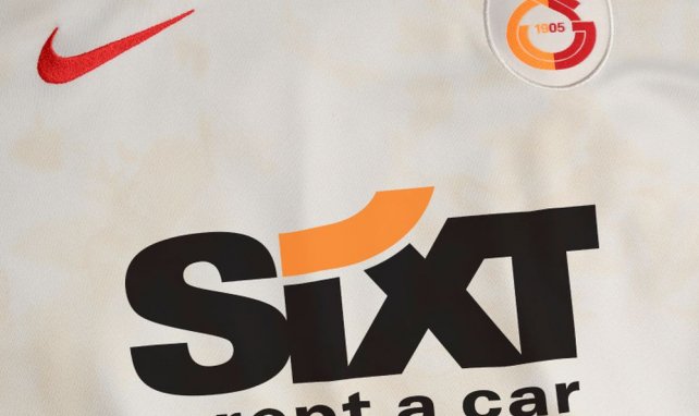 Voilà le maillot third de Galatasaray pour la saison 2021-2022
