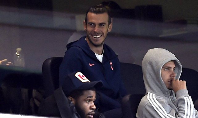 Gareth Bale en tribunes durant un match des Spurs