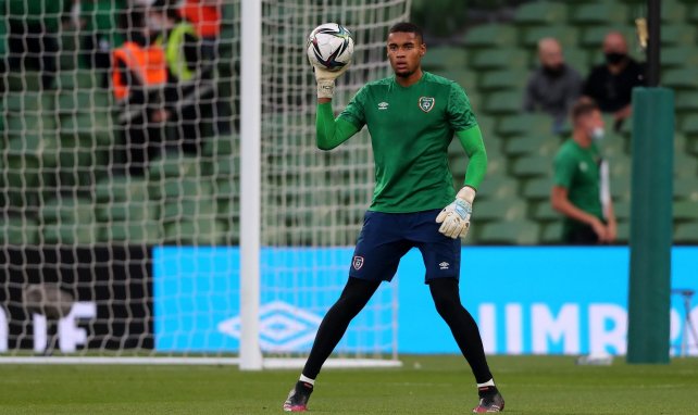 Gavin Bazunu avec l'Irlande