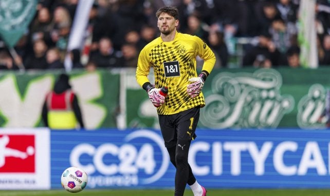 Gregor Kobel avec le BVB