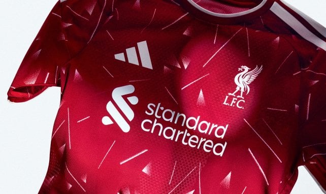 Liverpool dévoile son nouveau maillot domicile 26-27 