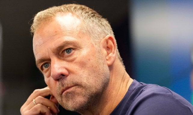 Barça : Hansi Flick ouvre la porte à une recrue hivernale