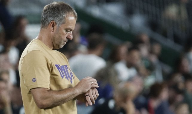 FC Barcelone : Hansi Flick fixe de grosses conditions pour l’arrivée du numéro 9 tant attendu