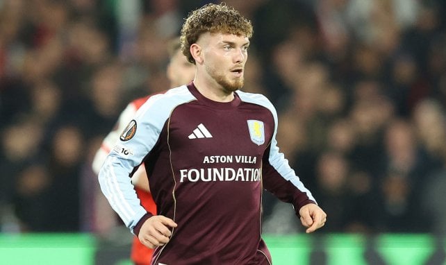 Liverpool : le grand espoir Harvey Elliott est en totale perdition à Aston Villa