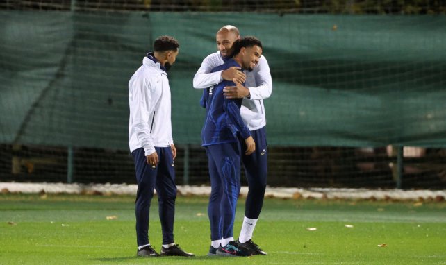 Warren Zaïre-Emery et Thierry Henry