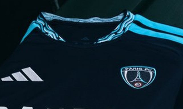 Le Paris FC dévoile son maillot domicile 2026-27