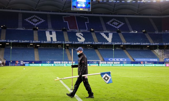 Vidéo : un joueur de Hambourg pète les plombs en plein match