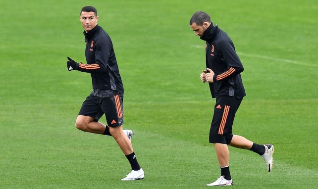 Cristiano Ronaldo à l'entraînement avec Leonardo Bonucci