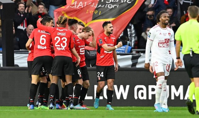 Les joueurs de Rennes célèbrent leur victoire face à Brest