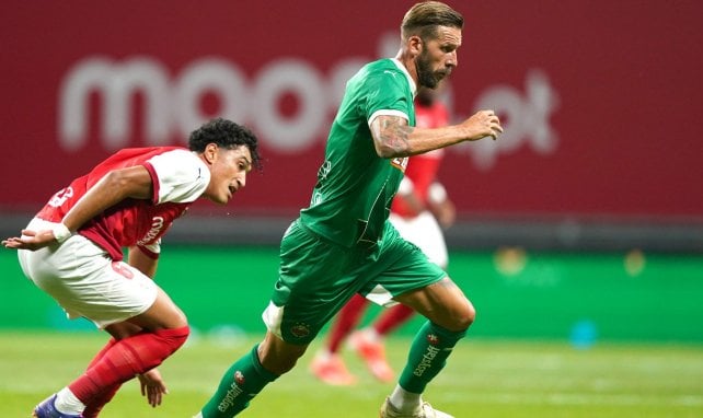 Isak Jansson face à Braga