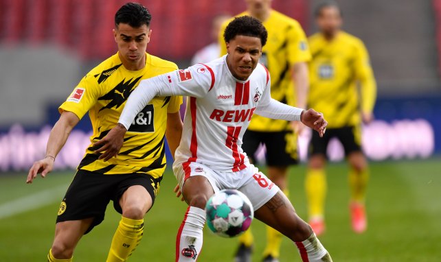 Ismail Jakobs face au Borussia Dortmund avec le FC Cologne