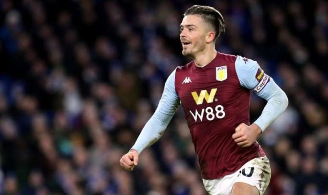 Grealish sous le maillot d'Aston Villa