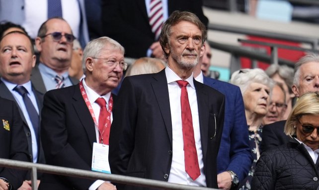 Jim Ratcliffe aux côtés de Sir Alex Ferguson 