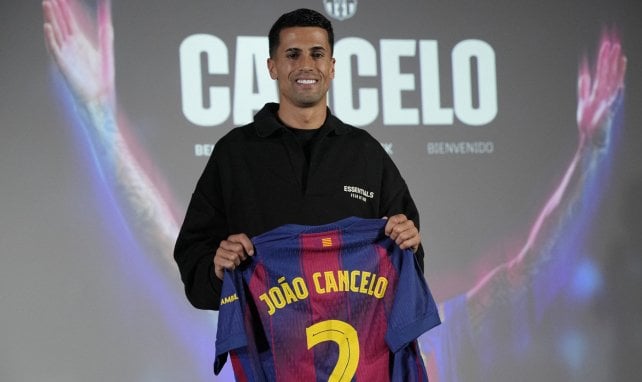 Accord Barça-Al-Hilal pour le transfert de João Cancelo