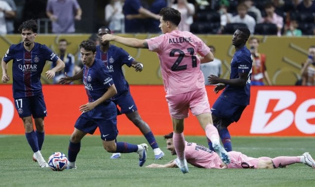 João Neves avec le PSG.