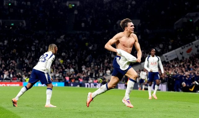 Tottenham : le ciseau acrobatique somptueux de João Palhinha