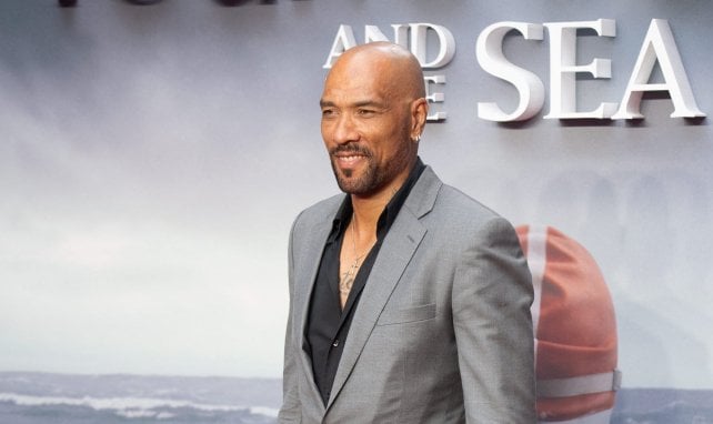 Ancien buteur de l’OL condamné à de la prison ferme puis devenu acteur sur Netflix : la nouvelle vie de John Carew