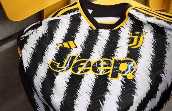 Maillot domicile Juventus Turin Adidas 2023/2024