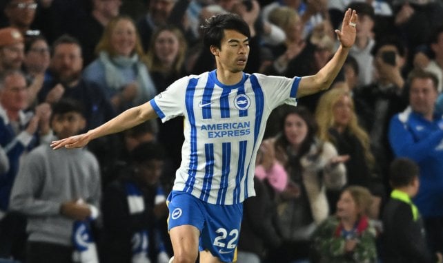 Kaoru Mitoma avec Brighton