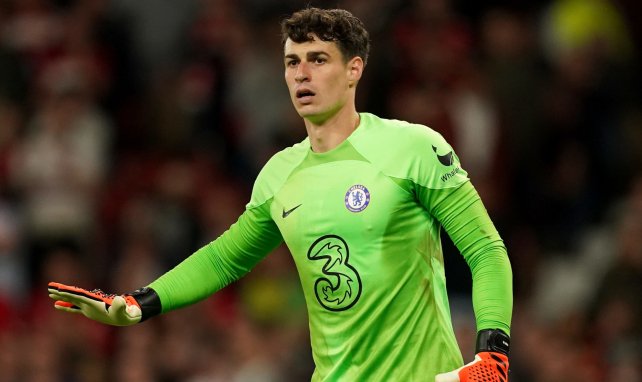 Kepa Arrizabalaga avec le maillot de Chelsea