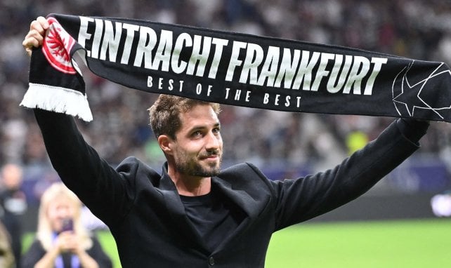 Kevin Trapp pas surpris par la réussite de Willian Pacho au PSG