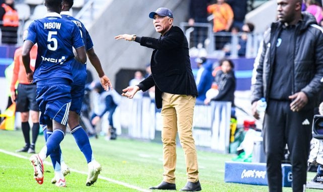 Paris FC : Antoine Kombouaré lâche ses vérités sur le cas Maxime Lopez et les autres placardisés
