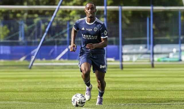 Yoan Koré avec le Paris FC